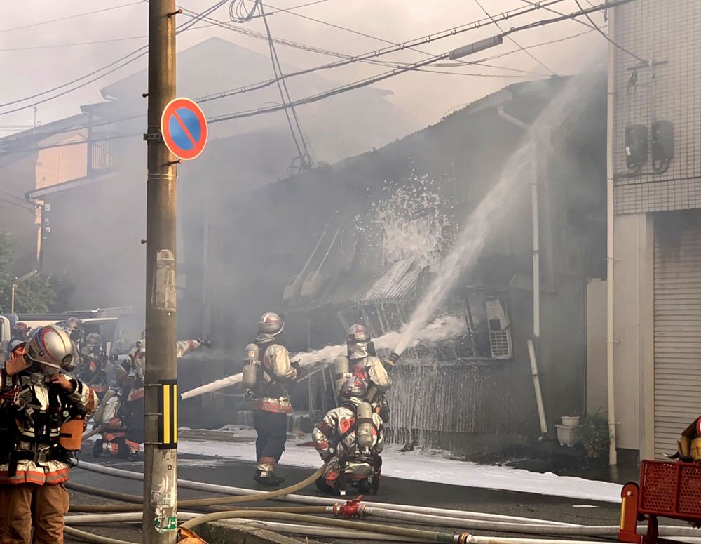 京都南区で火災