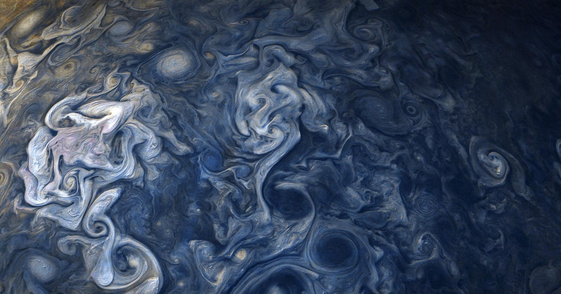 探査機の視点から見下ろす「木星の嵐」：今週の宇宙ギャラリー