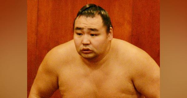 鶴竜が休場　初日・遠藤戦の腰砕けで右肘靱帯を損傷　大相撲7月場所
