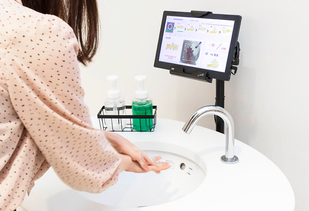 “正しい手洗い”を判定するAI　大日本印刷が工場や店舗向けに開発