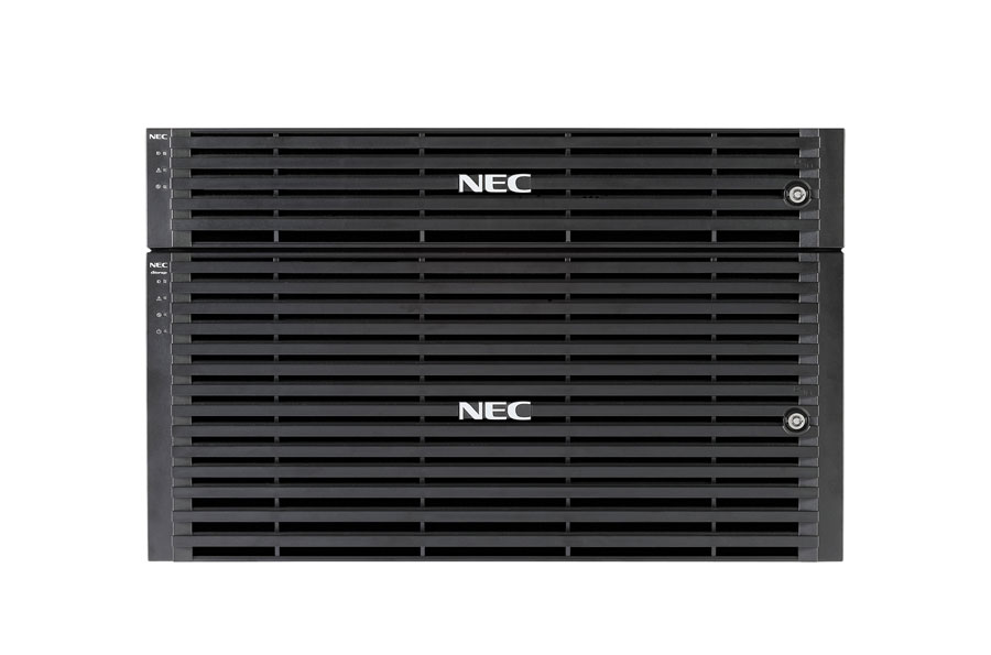 NECがiStorageの新製品を発表　クラウドバックアップサービスも提供
