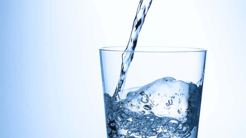 衝撃の真実科学データが示した人類最強の飲料は｢水道水｣だった