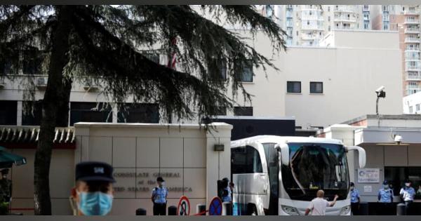 中国で米総領事館の閉鎖準備進む　四川省成都、複数車両が出発