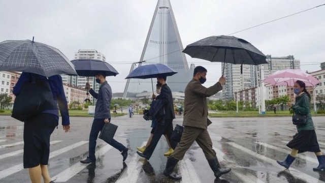 北朝鮮、初の新型ウイルス感染者の疑い　開城市を完全封鎖 - BBCニュース