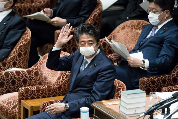 「コロナ第二波」の危機、「空気」が支配し続ける日本を批判する