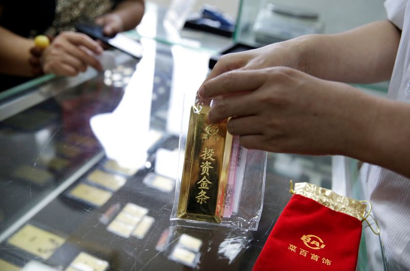 中国当局と銀行、「金爆買い」抑制へ　取引口座新設を禁止