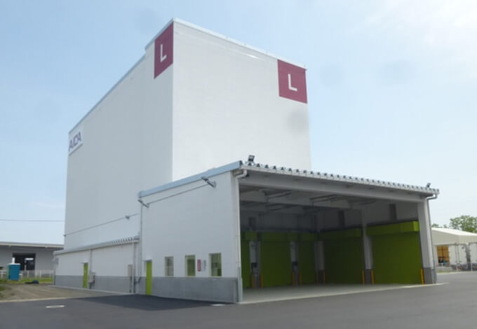 生産と在庫を一元管理できる物流拠点として福島工場に新倉庫を建設