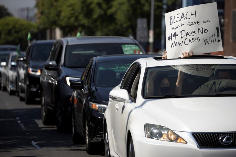 米各地で教員がデモ、対面授業再開計画に抗議
