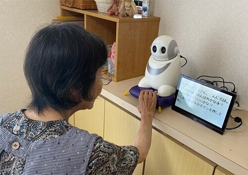 NEC、新型コロナウイルス対策としてコミュニケーション・ロボットを活用したサービスを福井県坂井市へ提供