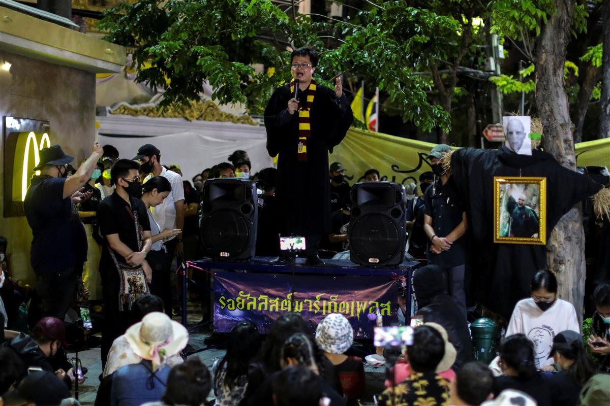 タイで政府への抗議活動が拡大　コロナ非常事態宣言を「弾圧に利用」