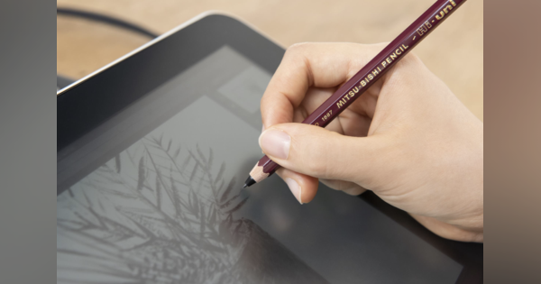 『まるで鉛筆』な木製デジタルペン、ワコムが8月7日発売