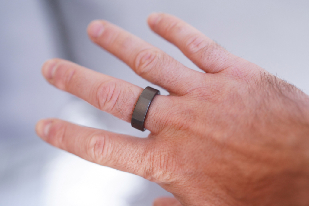 Oura Ringは今の時代を生き抜くための指輪型健康トラッカー、睡眠分析機能はwatchOS 7を凌ぐ