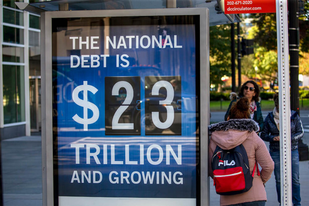 米国の政府債務は制御不能に陥るか