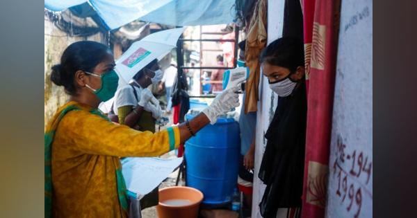インドの新型コロナ死者が5万人超え、地方で感染深刻化