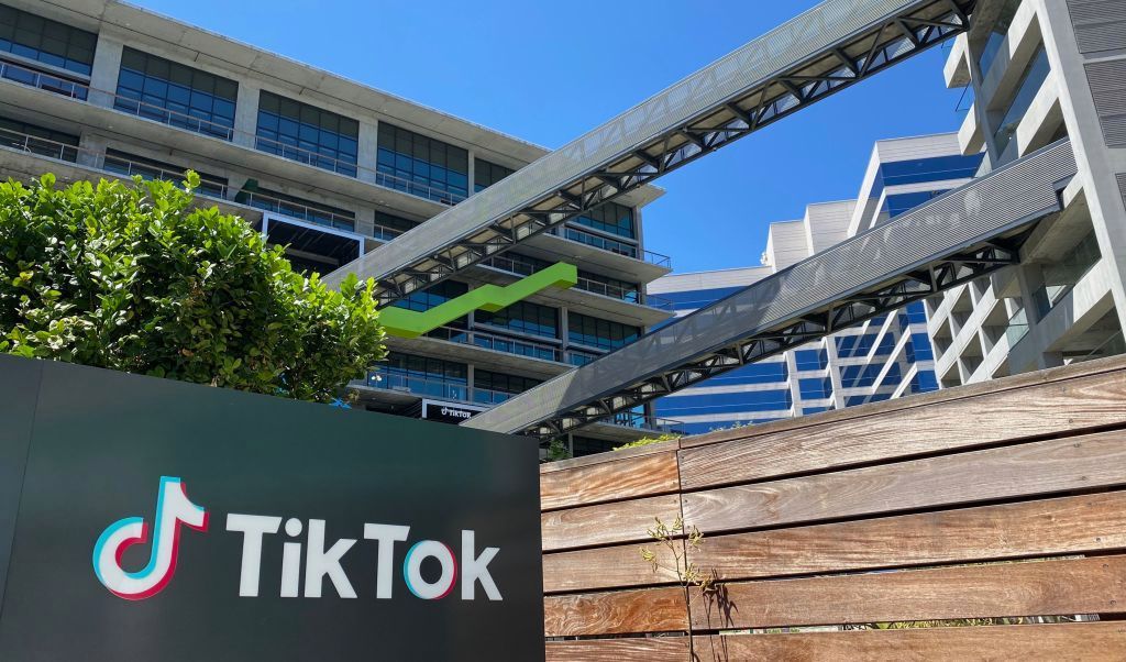 マイクロソフトやオラクルはTikTokを買収して何がしたいのか