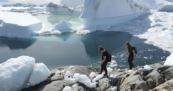 グリーンランドの氷床融解、19年は史上最多　「北極圏の温暖化反映」研究チーム