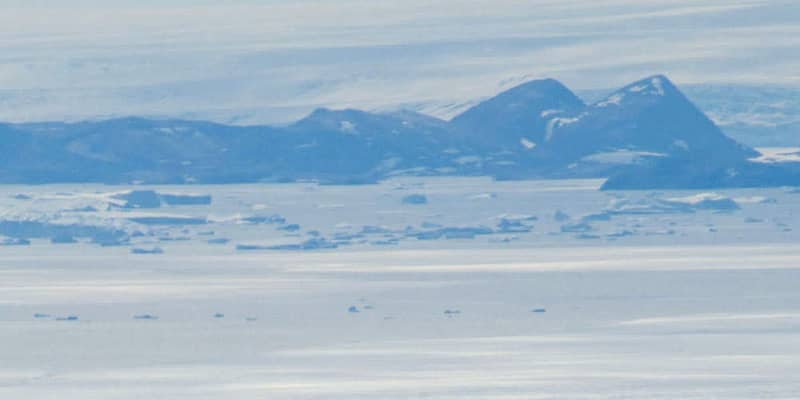 南極、海水が氷河の底あたためる　昭和基地そばで観測