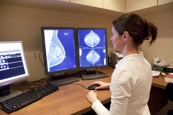 女性に優しい乳がん診断を！Lily MedTech、NEDO-PCAに採択