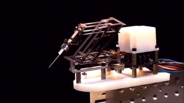 ハーバードとソニー、折り紙ヒントに極小手術ロボットを開発