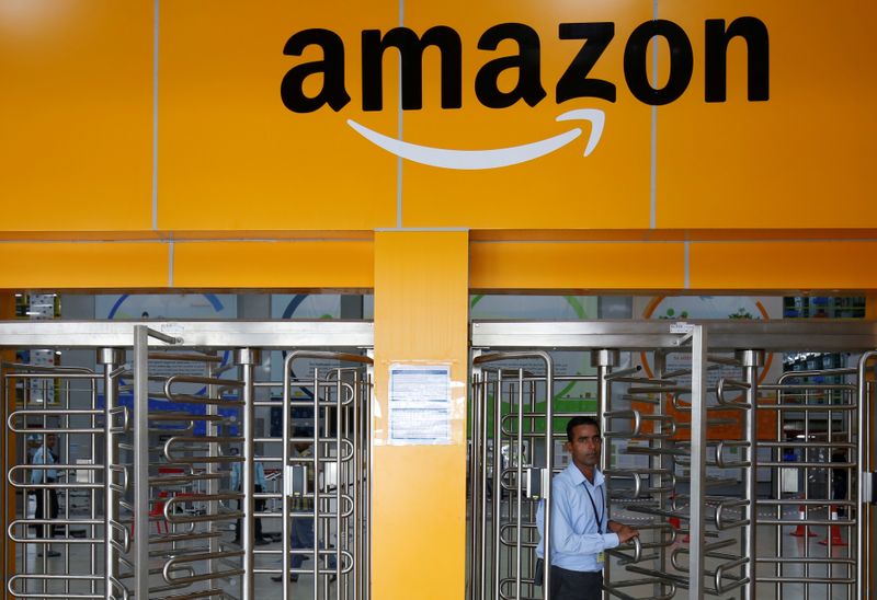 アマゾンが独占禁止法違反と提訴、インドのオンライン販売団体