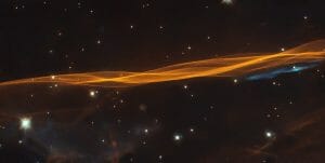 超新星爆発の衝撃波が描き出したベール「はくちょう座ループ」