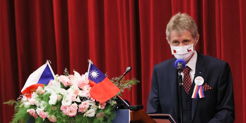 自由と正義「最高の剣」　チェコ議長、台北で講演
