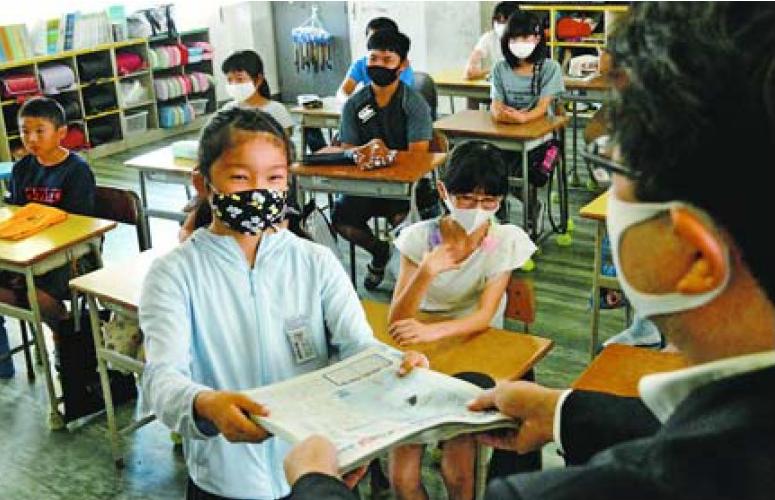 徳島新聞「阿波っ子タイムズ」　県内257小中校配布始まる
