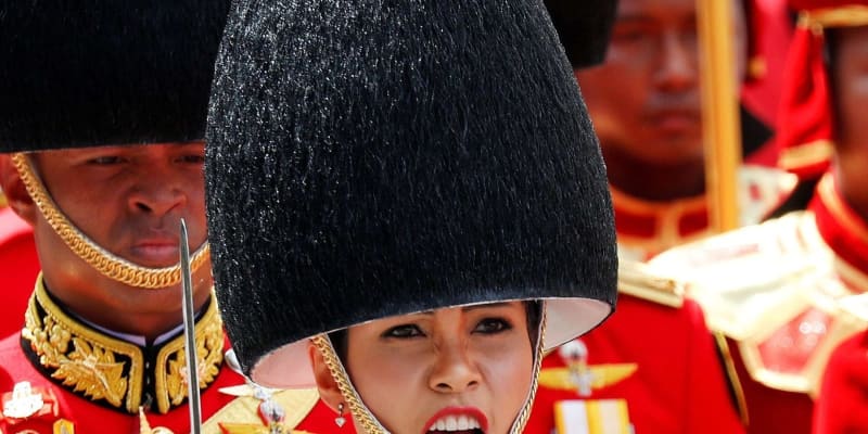 タイの国王、元妃を再び側室に　昨秋に称号剥奪