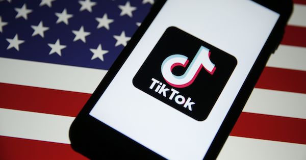 米政府が微信、TikTokとの取引禁止の範囲明確化へ－関係者