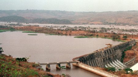 「三峡ダム」を作った中国企業がアフリカ・コンゴでダム建設 | 安全性に問題はないのか