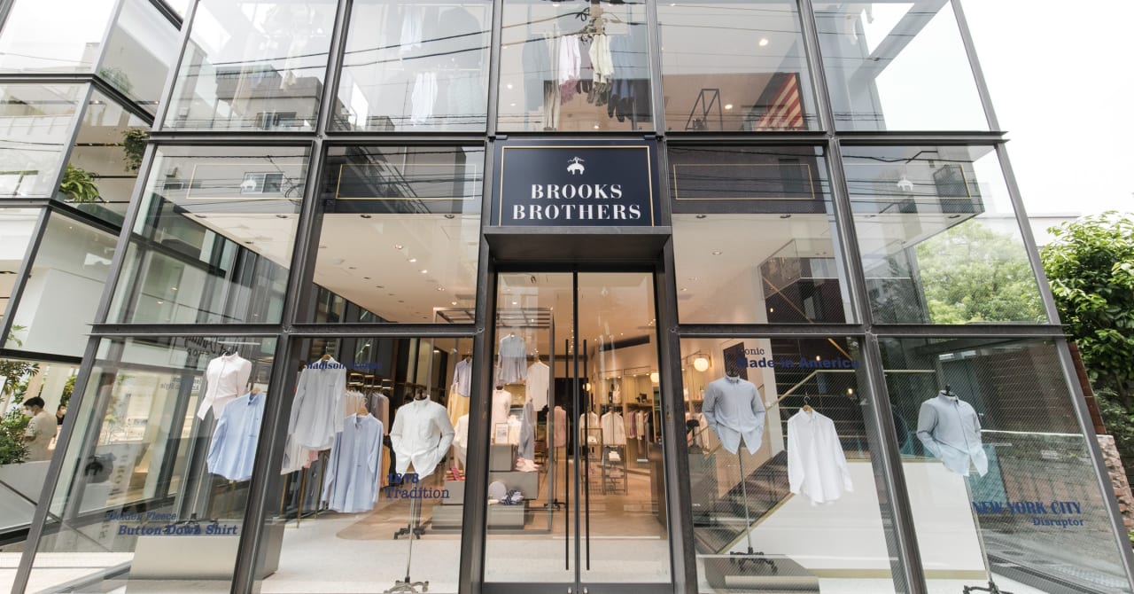 「ブルックス ブラザーズ 表参道」がオープン、日本で唯一のシャツ刺繍サービスも
