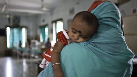 インド「性の選別」で“生まれてこなかった女児”が680万人に | 「女の子」というだけで命が奪われる