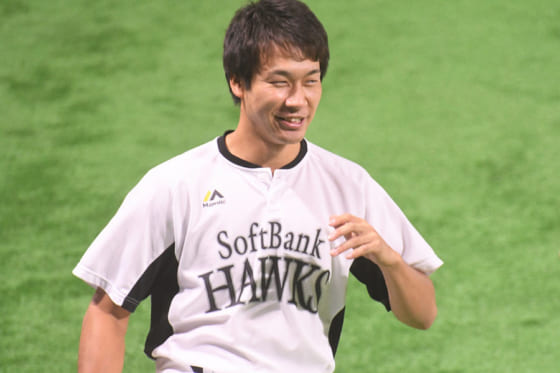 腹部に打球直撃の鷹・武田、笑顔で練習に参加　工藤監督「見立ては打撲」