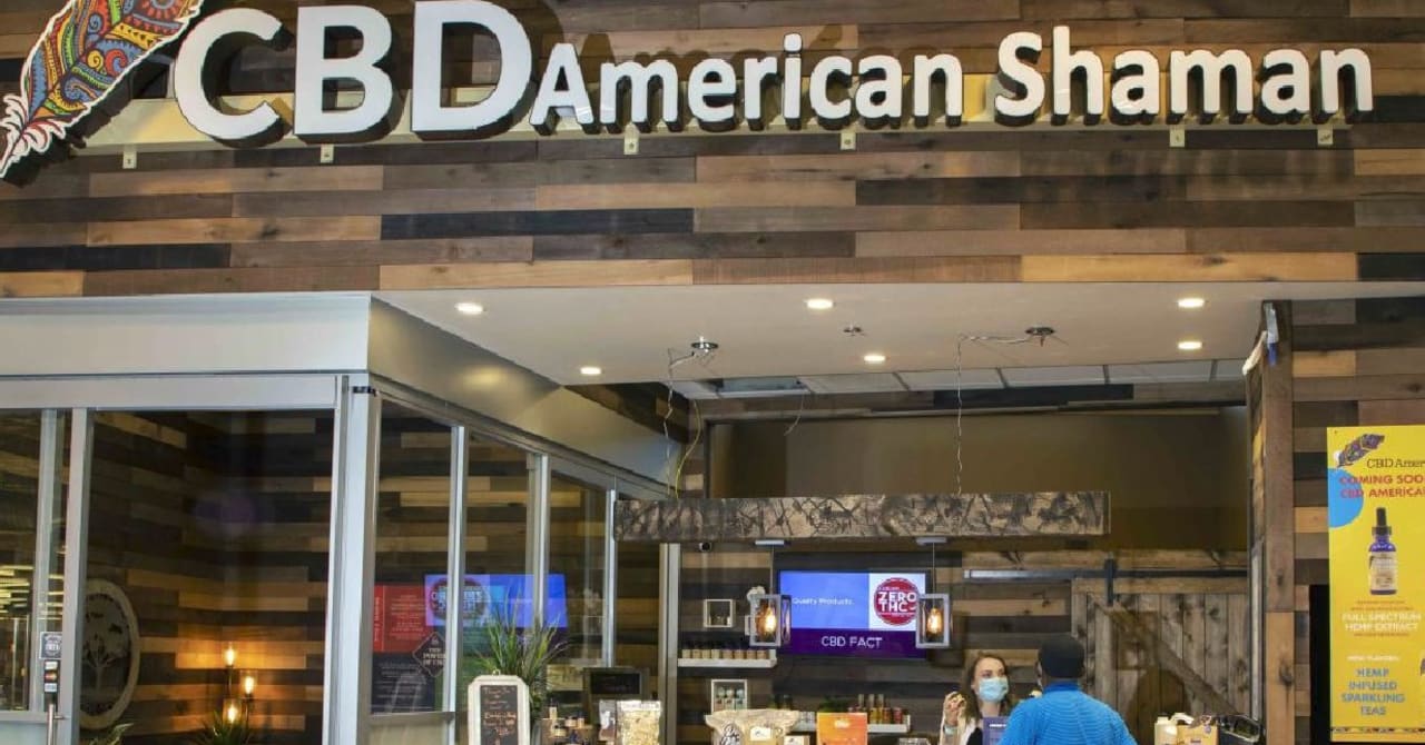 CBD製品の流通拡大、米国では食品スーパー内に専門ショップがオープン