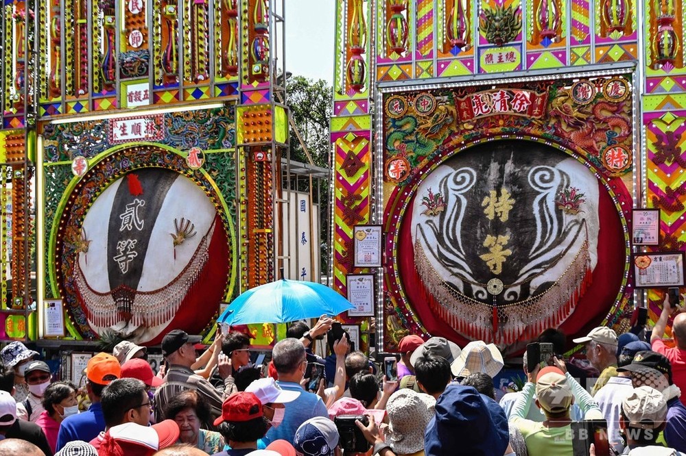 賛否両論の台湾「神豚」祭り 出品数減少、伝統への見方に変化