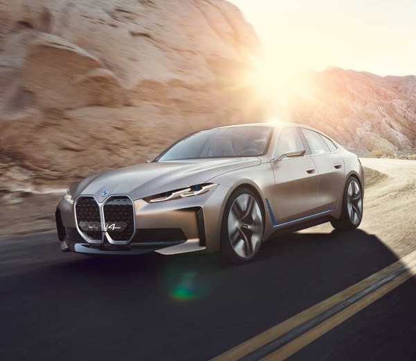 BMWの新型EVクーペ『i4』、生産準備が完了2021年発売へ