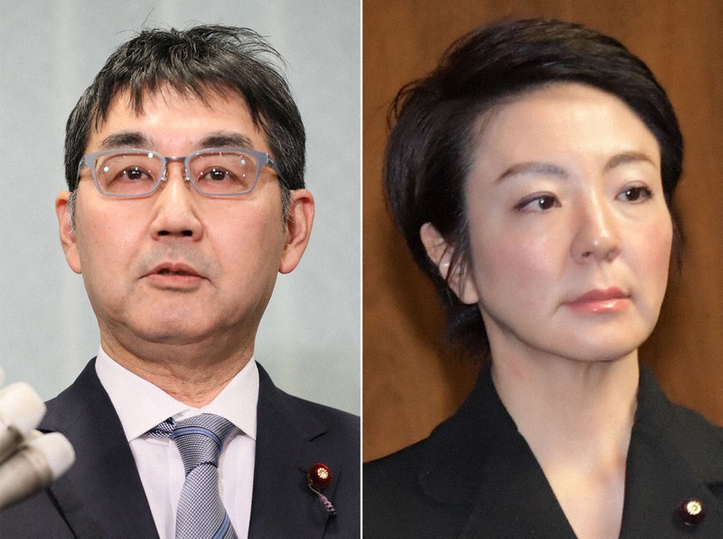 河井夫妻の公判、案里被告を先行　克行被告の弁護人解任受け　東京地裁