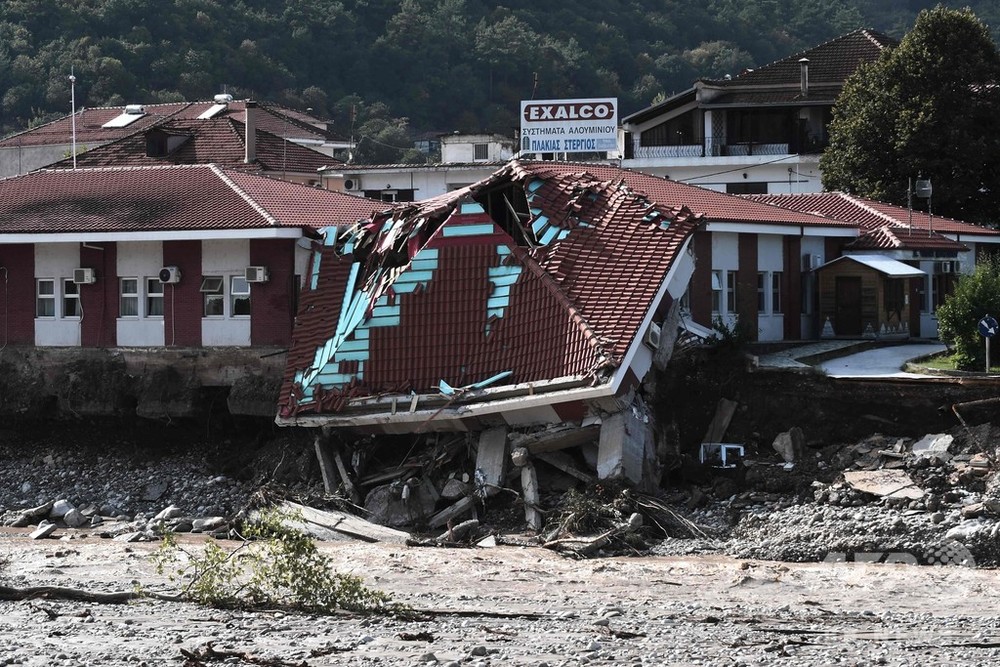 地中海のハリケーン「メディケーン」、ギリシャ襲う 3人死亡