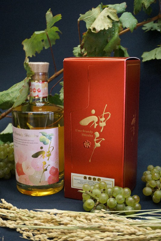 日本酒×梅酒×ブランデーで神戸ならでは「和洋共存リキュール」　白鶴など開発