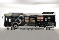 トヨタとホンダが協力　燃料電池バスで電気を配送　「ムービングイー」の実証実験