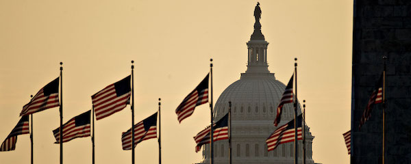 米下院が暫定予算案を可決、12月11日まで－政府機関閉鎖回避へ