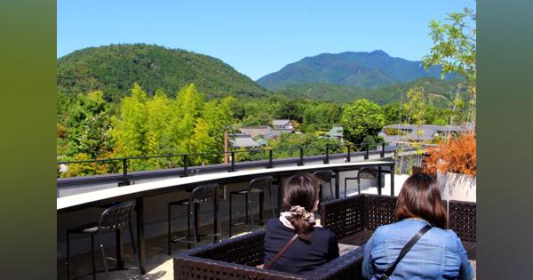 愛宕山～渡月橋～京都タワー360度ビュー楽しんで　嵐電嵐山駅の屋上、期間限定で特別開放