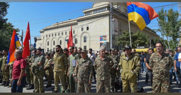アルメニア全土に戒厳令　アゼルバイジャンと戦闘