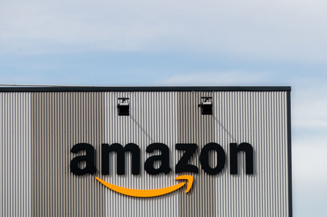 米Amazonの主張に反し、ロボット導入の倉庫で重傷災害が業界平均の2倍に増加との調査報告