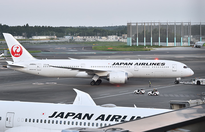 JAL、8月の国際線利用率25.6％　国内線36.4％