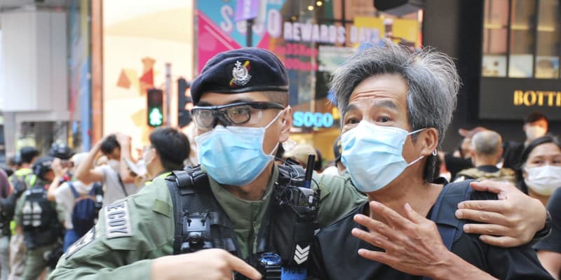国慶節で香港厳戒、デモ抑え込み　警察が6千人動員、86人逮捕