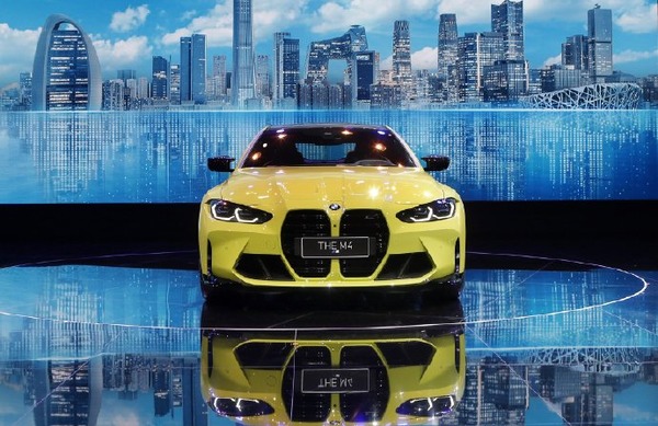 BMW 4シリーズ 新型に頂点、 M4 新型は510馬力北京モーターショー2020で発表
