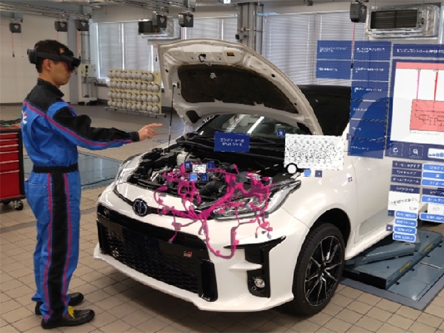 トヨタ、自動車整備にマイクロソフト「HoloLens 2」を導入