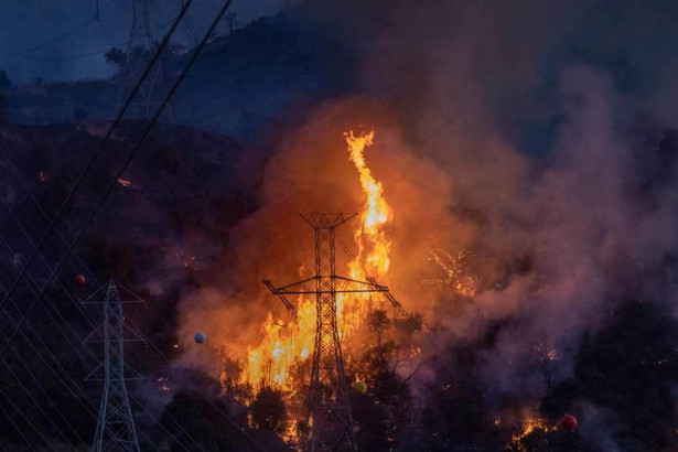 カリフォルニア山火事で加速する「次世代電源システム」の開発