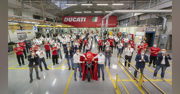 ドゥカティ、新型ムルティストラーダV4の生産開始量産車初のレーダーシステムで二輪版ACC実現